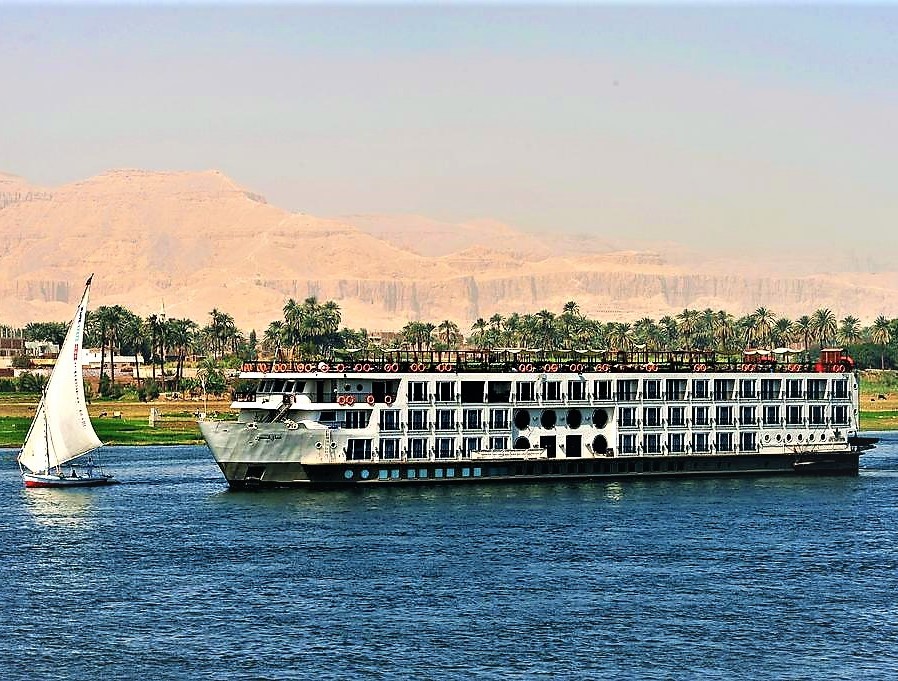 Chritmas Nile Cruise Between Luxor and Aswan