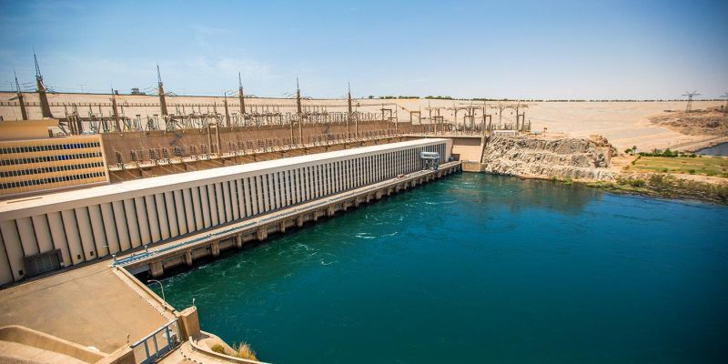 The High Dam: A Marvel of Engineering and a Symbol of Progress